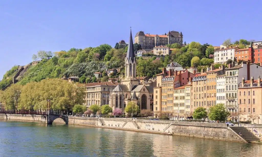 Vue du Vieux Lyon depuis les quais de la Presqu'île de Lyon