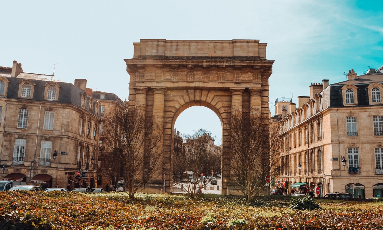 Acheter une maison individuelle autour de Bordeaux en 2025 : le rêve face à la réalité des prix