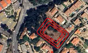 « Rachetez-le si vous voulez le préserver ! » : à La Ciotat, un terrain ravive la guerre entre béton et patrimoine