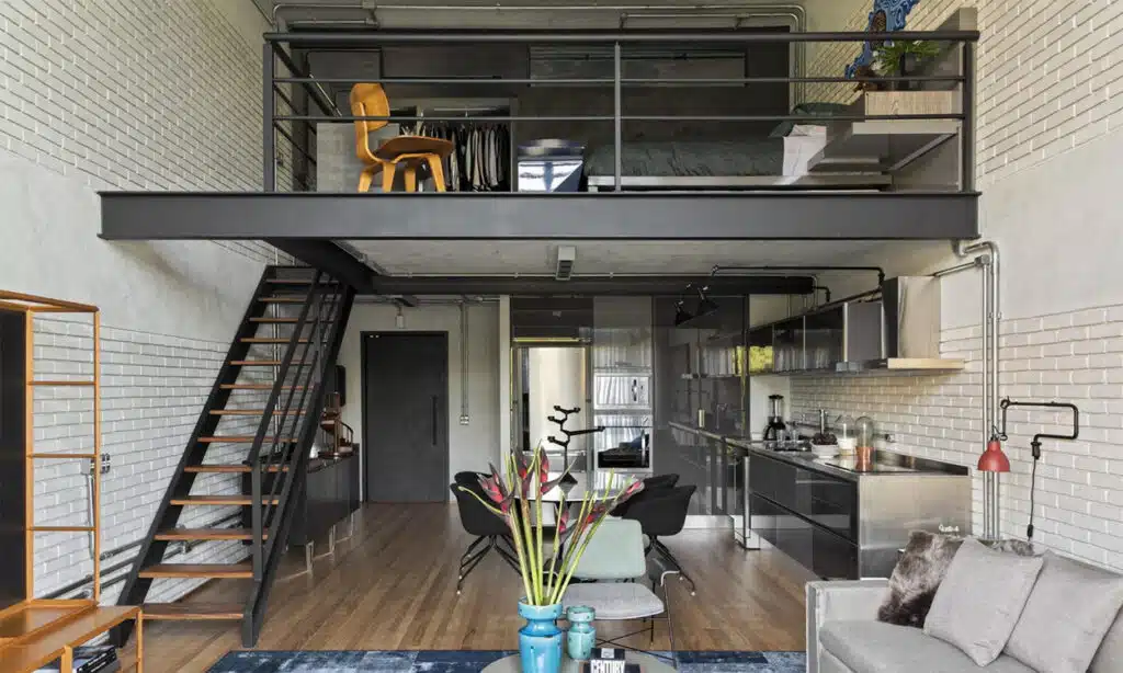 Une mezzanine dans une appartement de style industriel